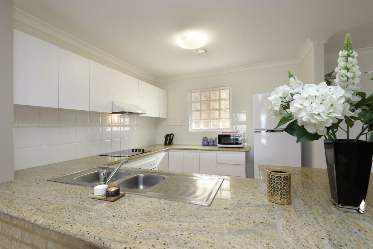 Hillarys Marina Apartment パース エクステリア 写真
